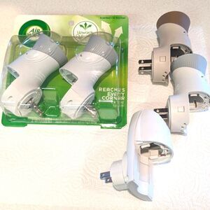 Air Wick scented oil warmers (5) plug-ins, 2 are NIB, 3 EUC